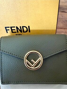 Fendi Green Leather Wallet with Gold-Tone Logo Emblem